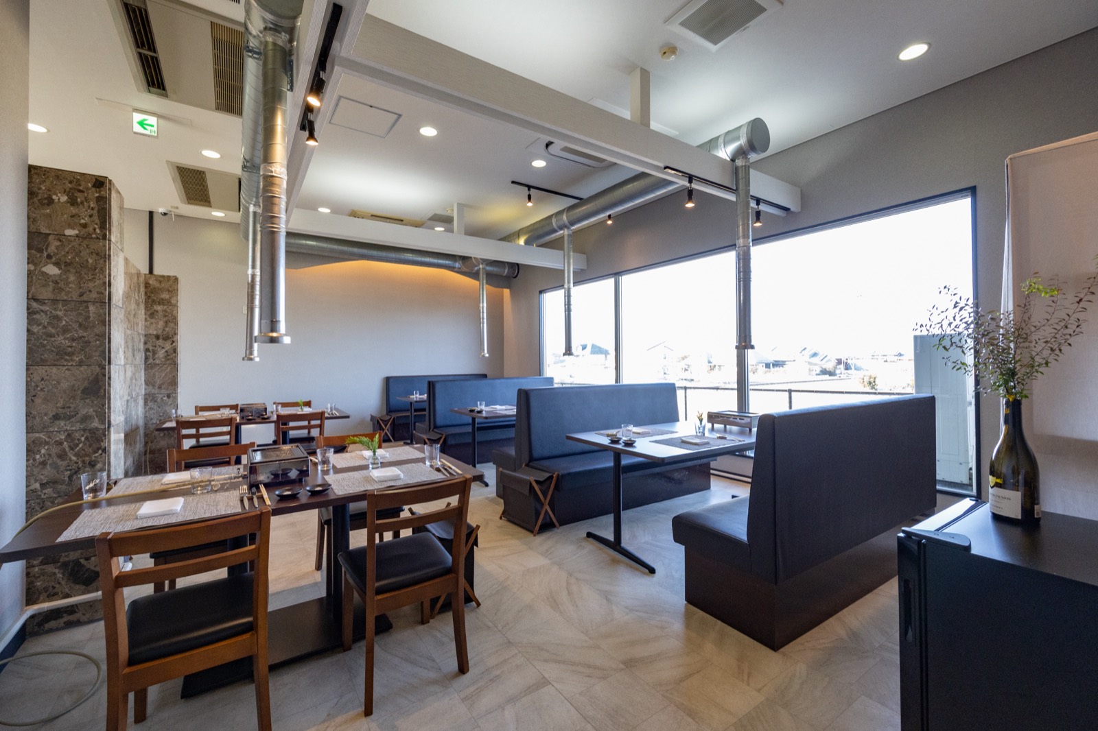 Restaurant niku の店内